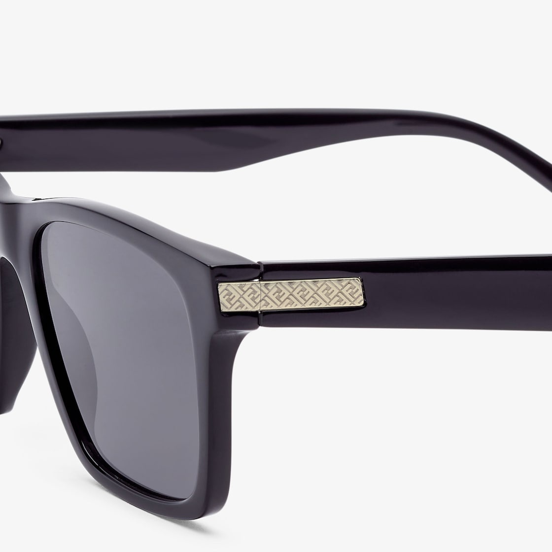 Rectangular Fendi Essential eyeglasses in black acetate. Ruthenium-colored metal detail and engraved - 3