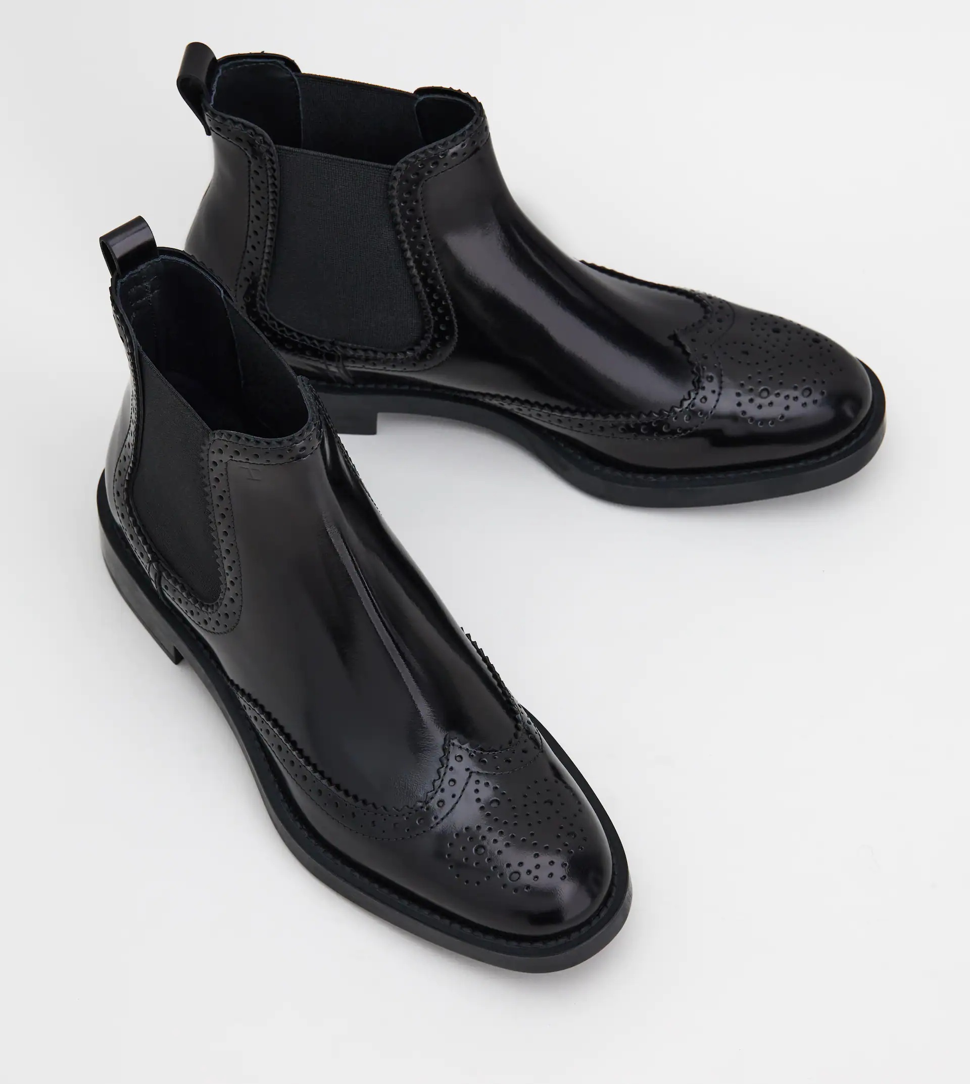 ANKLE BOOTS IN LEATHER - BLACK - 2