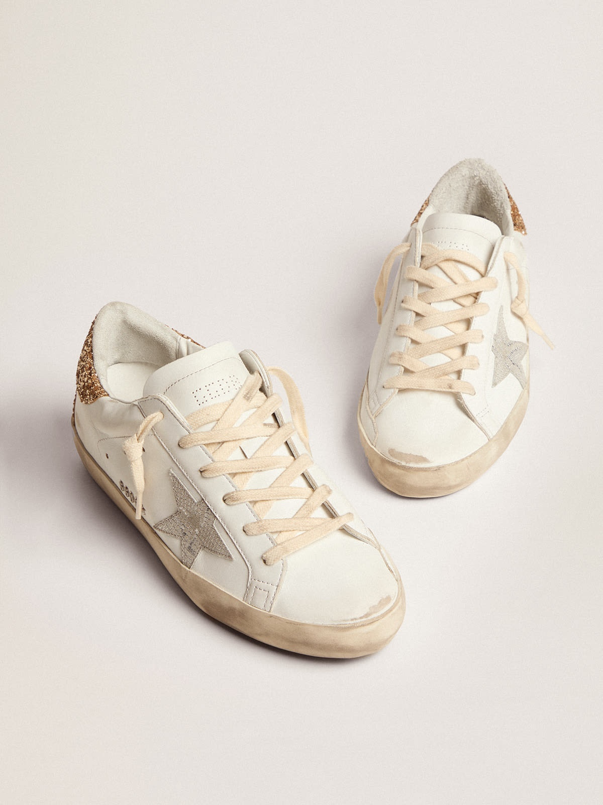 Super-Star sneakers with snake-print silver leather star and gold glitter heel tab - 2
