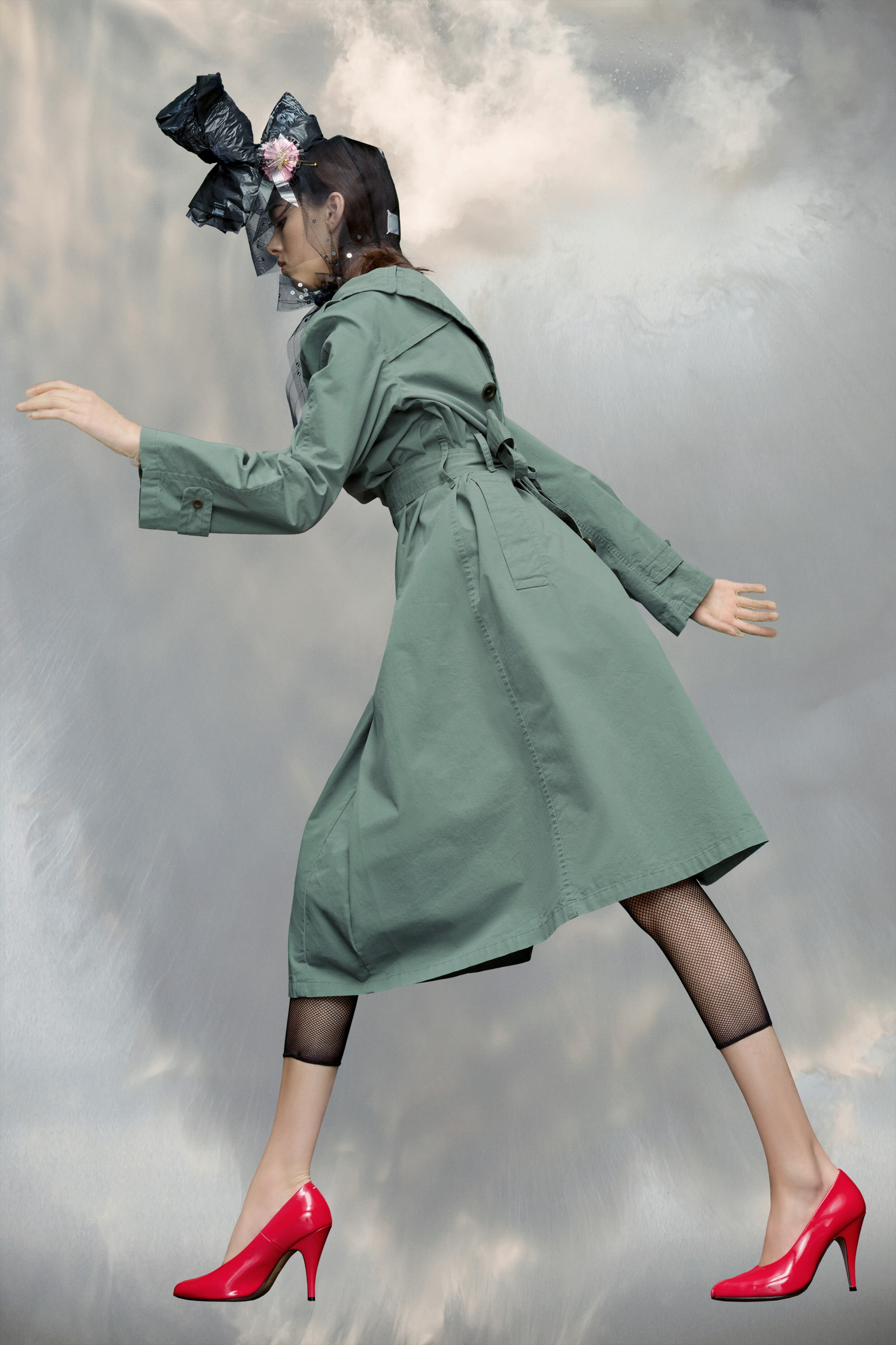 Double-breasted trench coat - 4