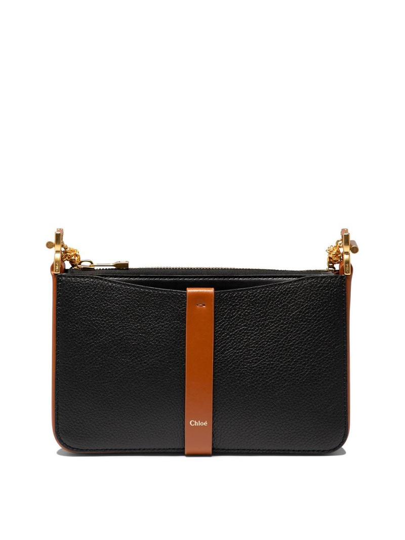 Chloé MARCIE POUCH ON CHAIN IN GRAINED LEATHER outlook