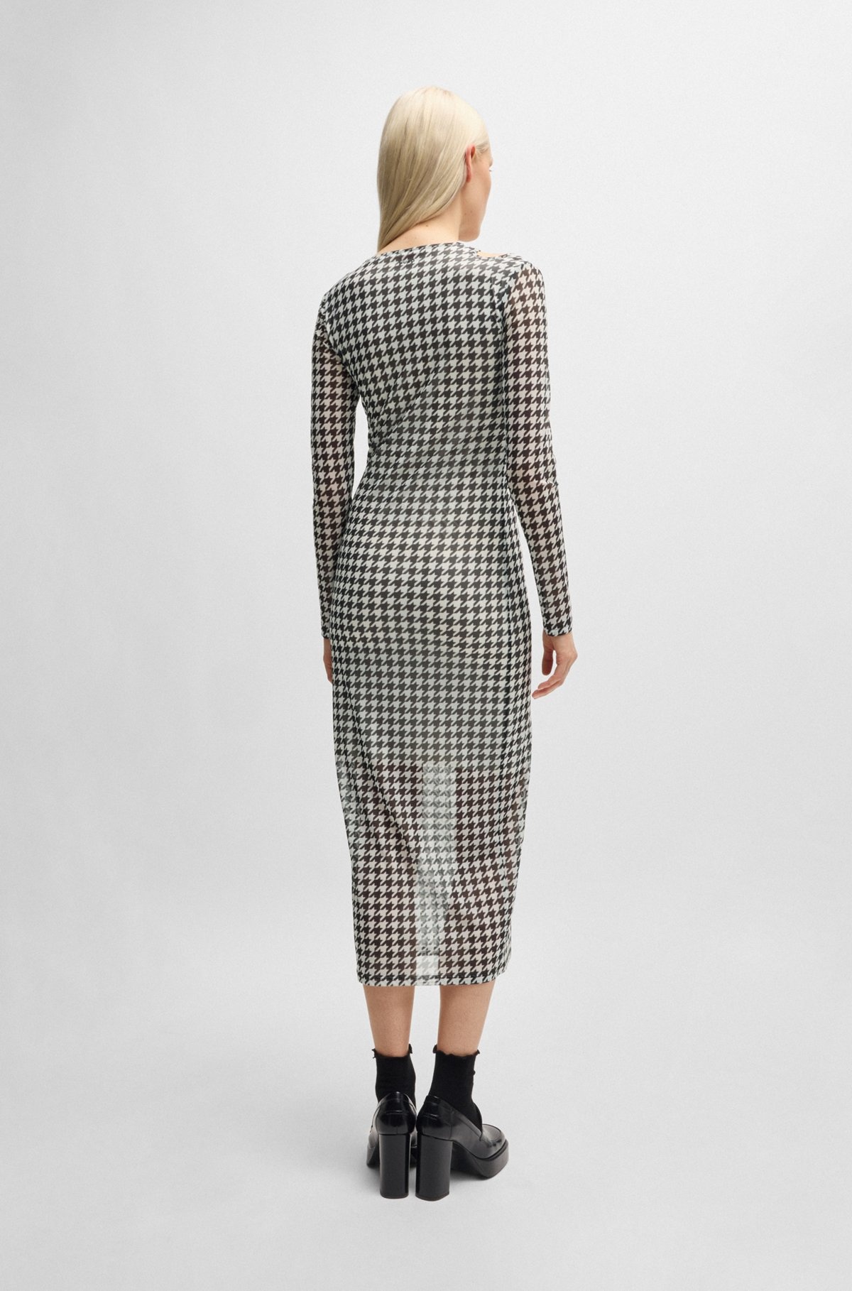 HOUNDSTOOTH MESH MIDI DRESS WITH CUT-OUT NECKLINE - 5