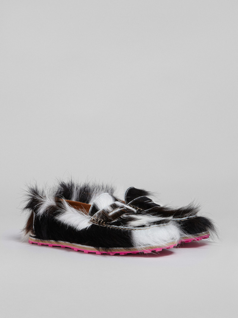 SPOTTED LONG CALF HAIR MOCCASIN 2
