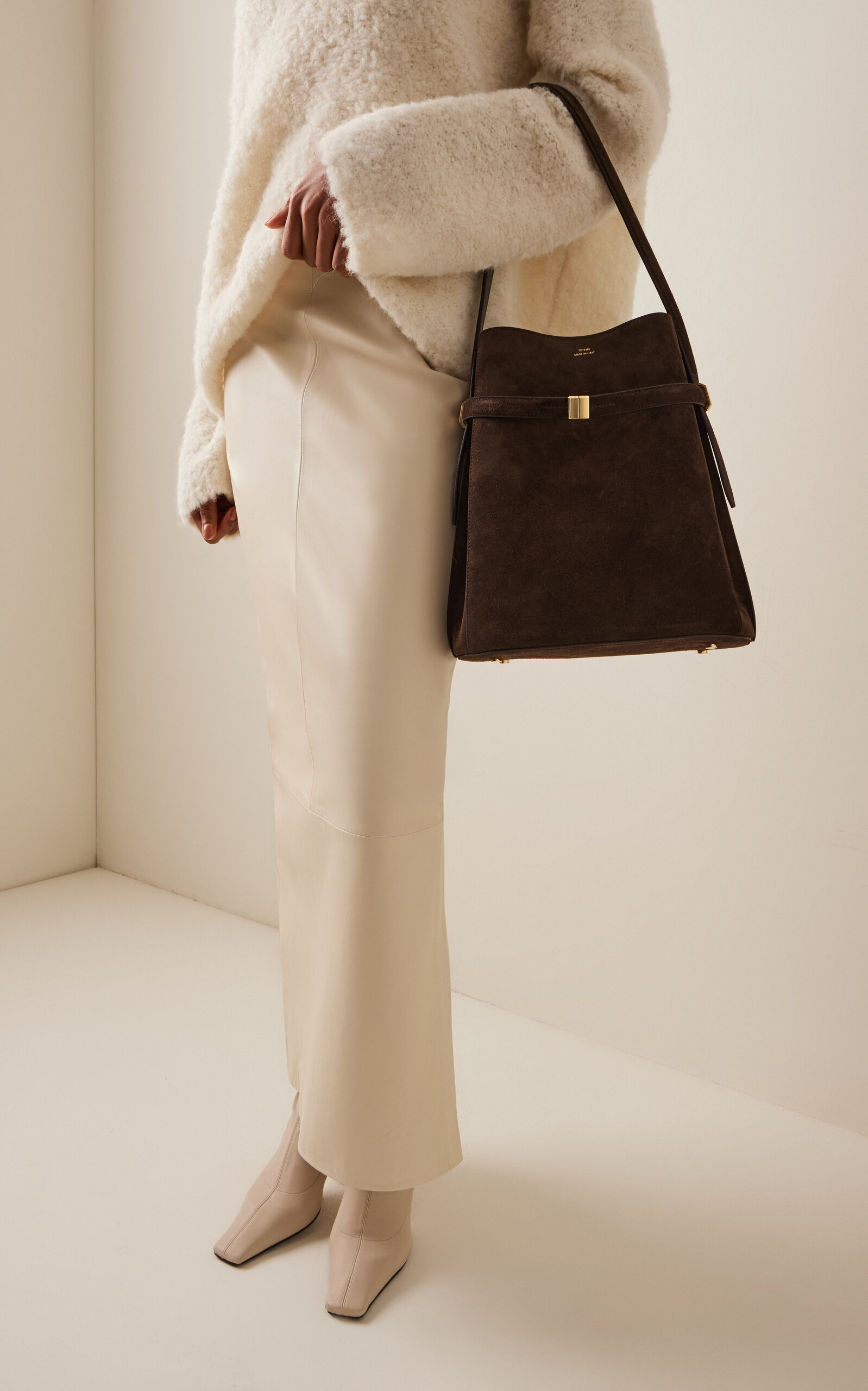 Belted Suede Bucket Bag brown - 2