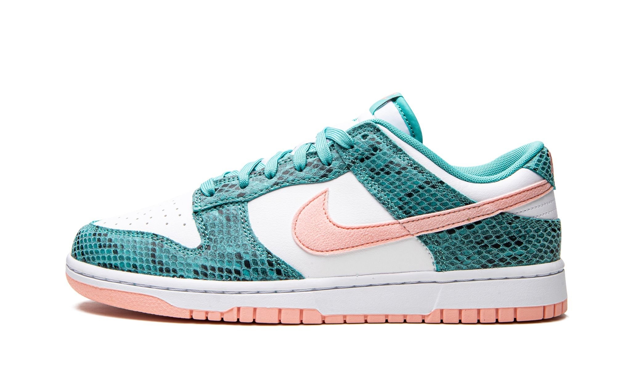 Dunk Low "Snakeskin Washed Teal Bleached Coral" - 1