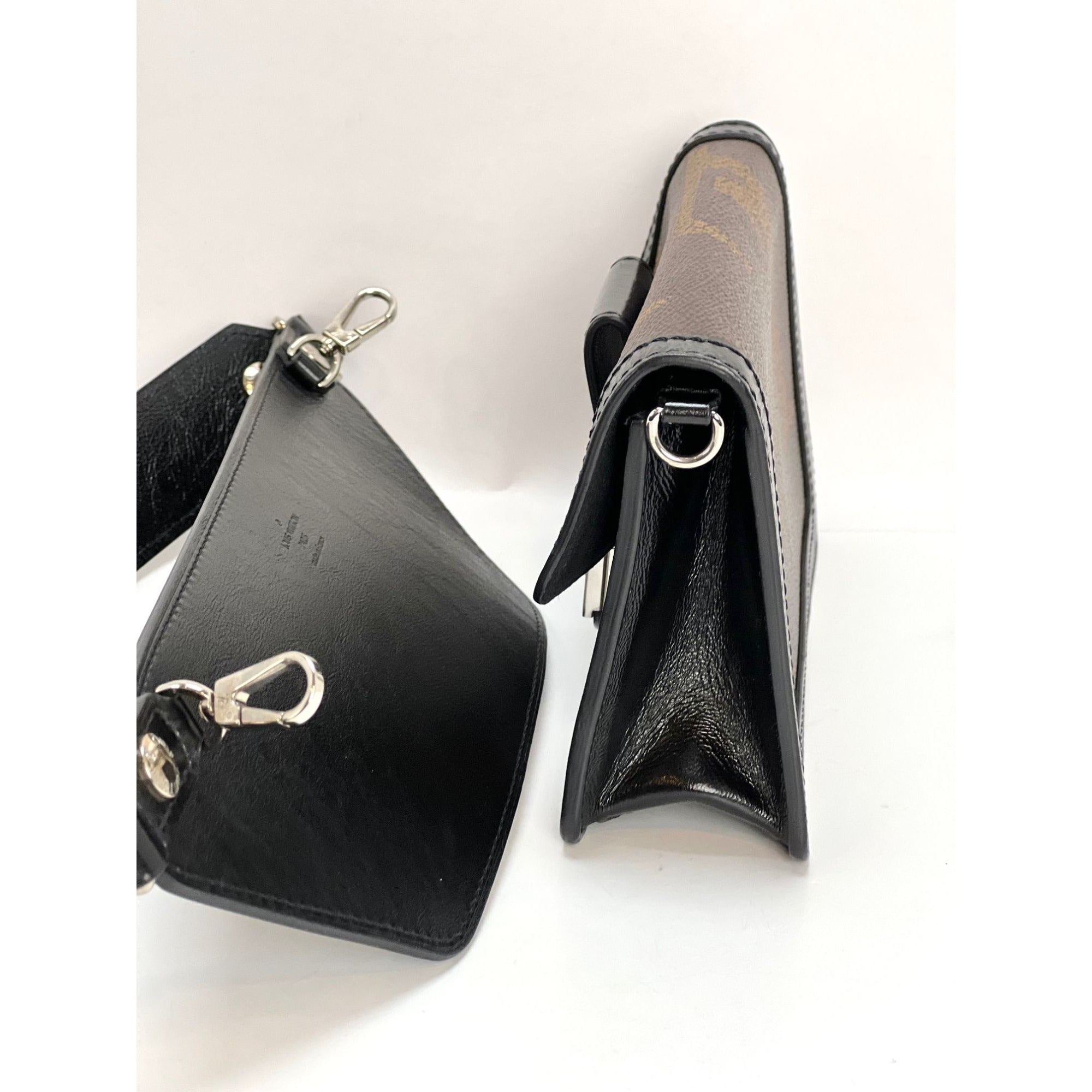 LOUIS VUITTON Reverse Giant Monogram Dauphine Bumbag Clutch - 13
