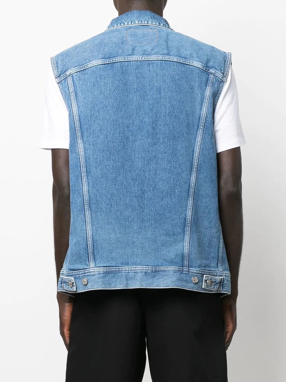 logo-embroidered sleeveless denim jacket - 4