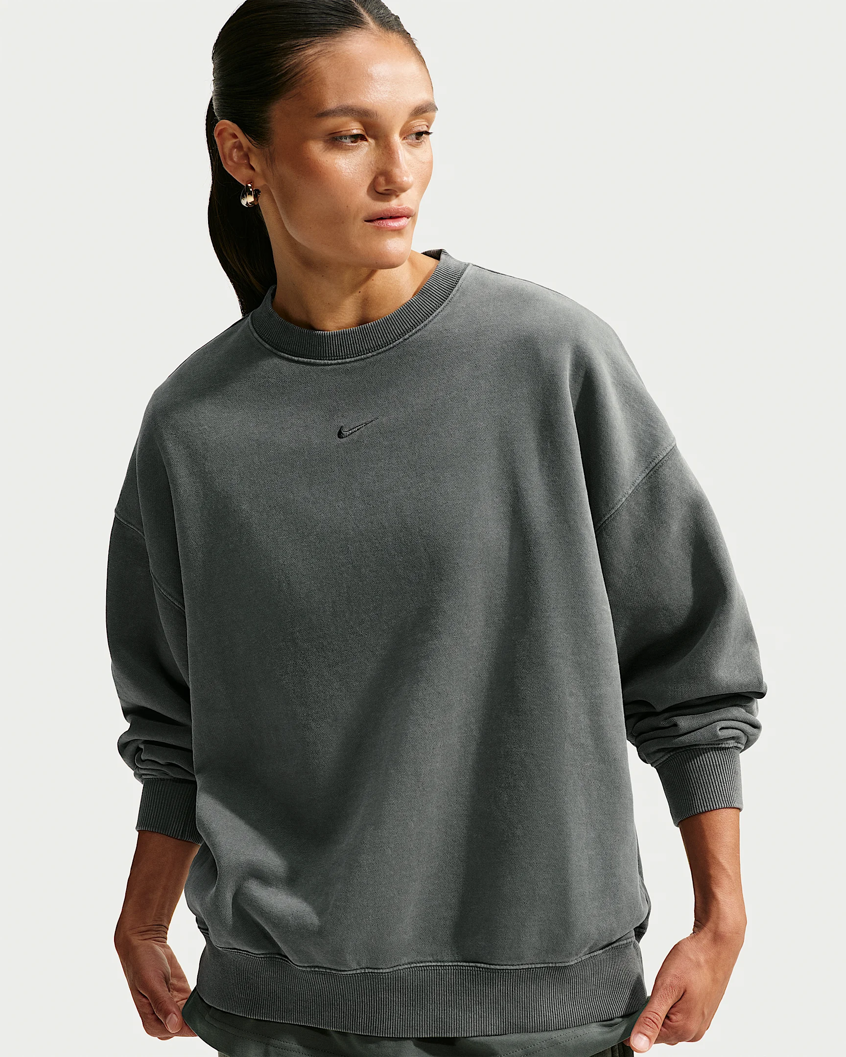 Nike Studio Fleece Medium Weight Women's Oversized Crew-Neck Sweatshirt - 1