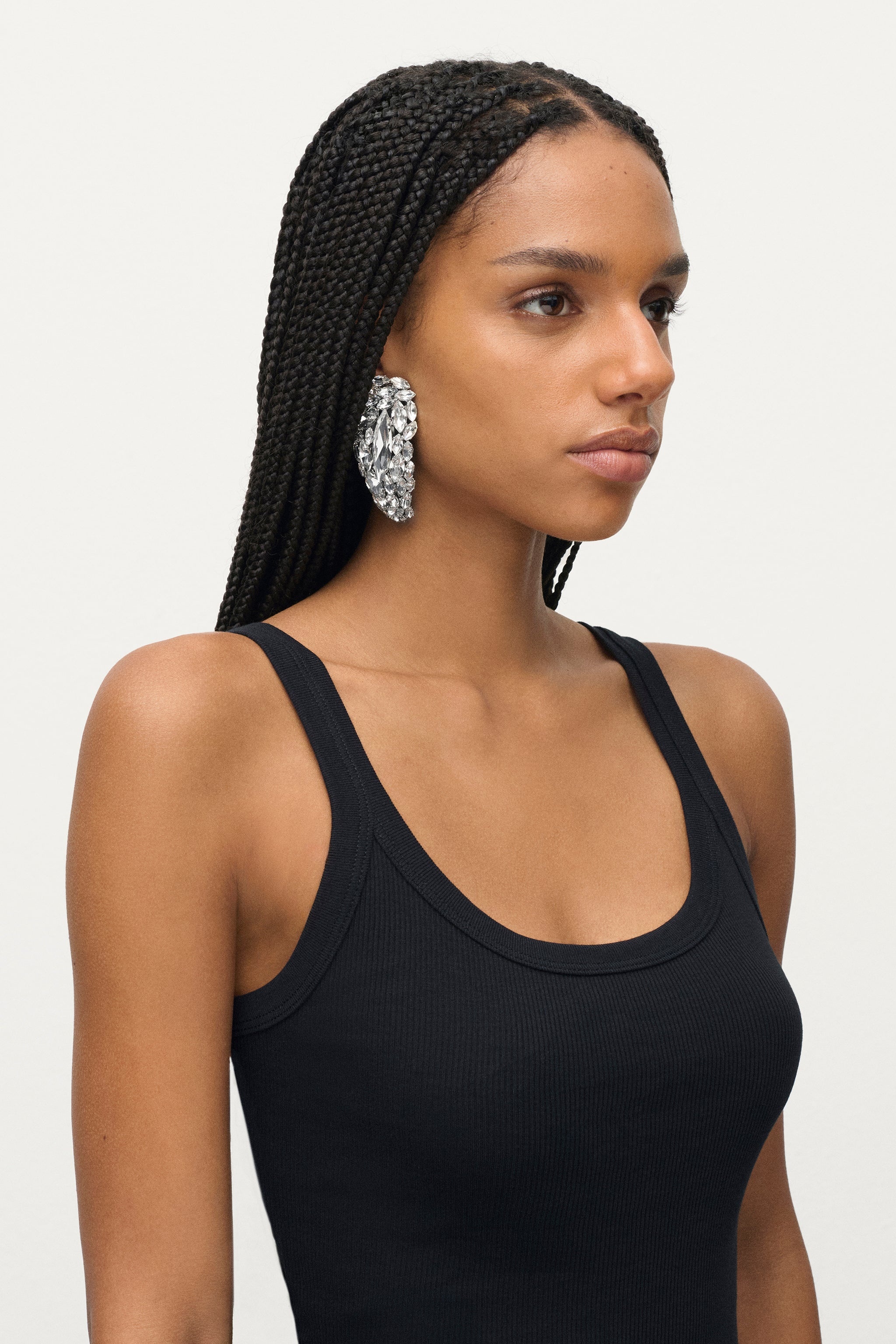 CRYSTAL CLUSTER TRIANGLE EARRINGS - 3