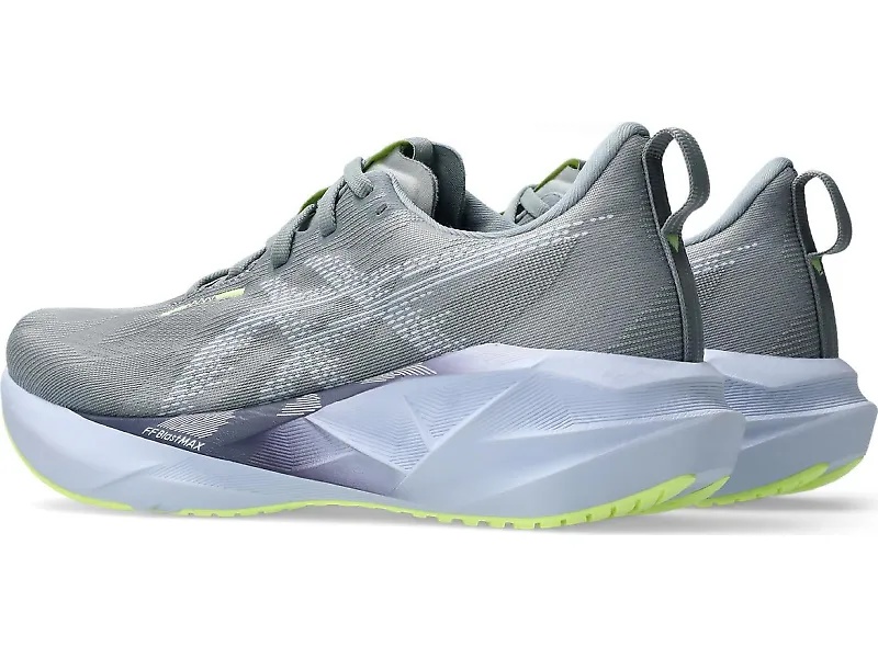 ASICS Novablast 5 - 7