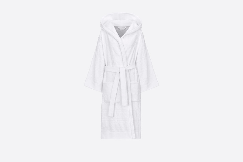 M Bathrobe 1