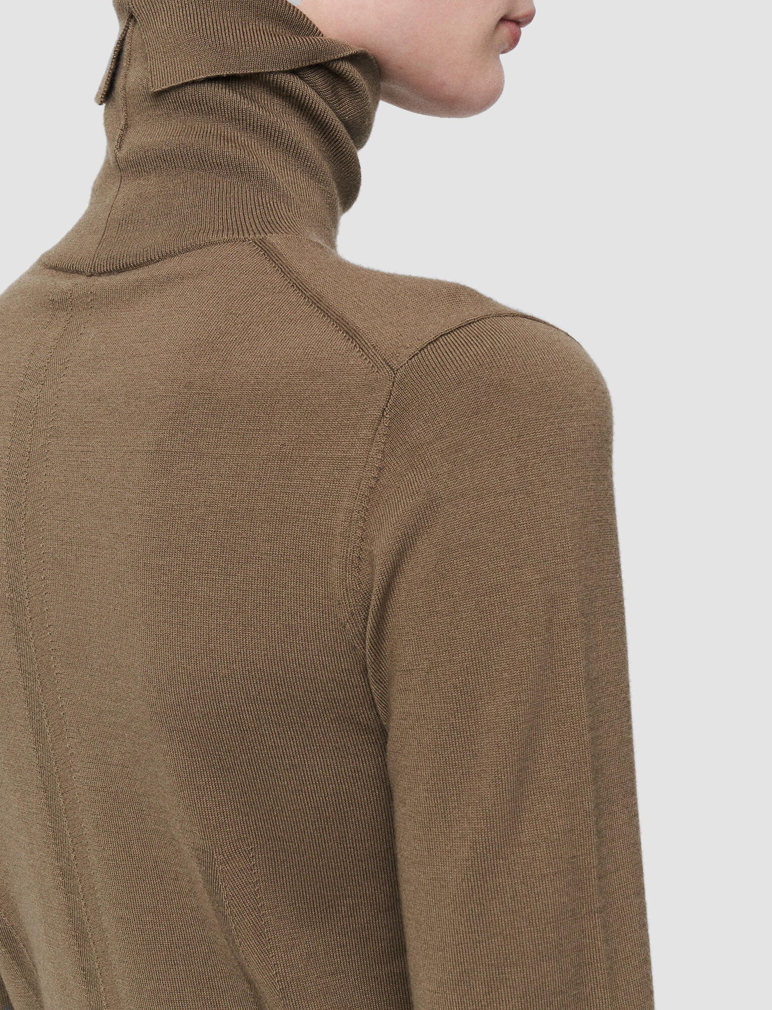 Cashmere Stretch High Neck Jumper - 5