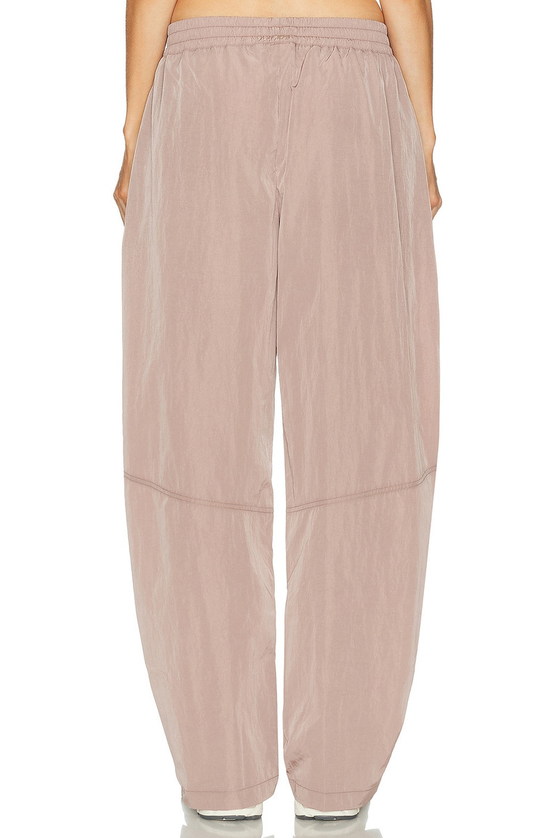Limitless Barrel Leg Pant 4