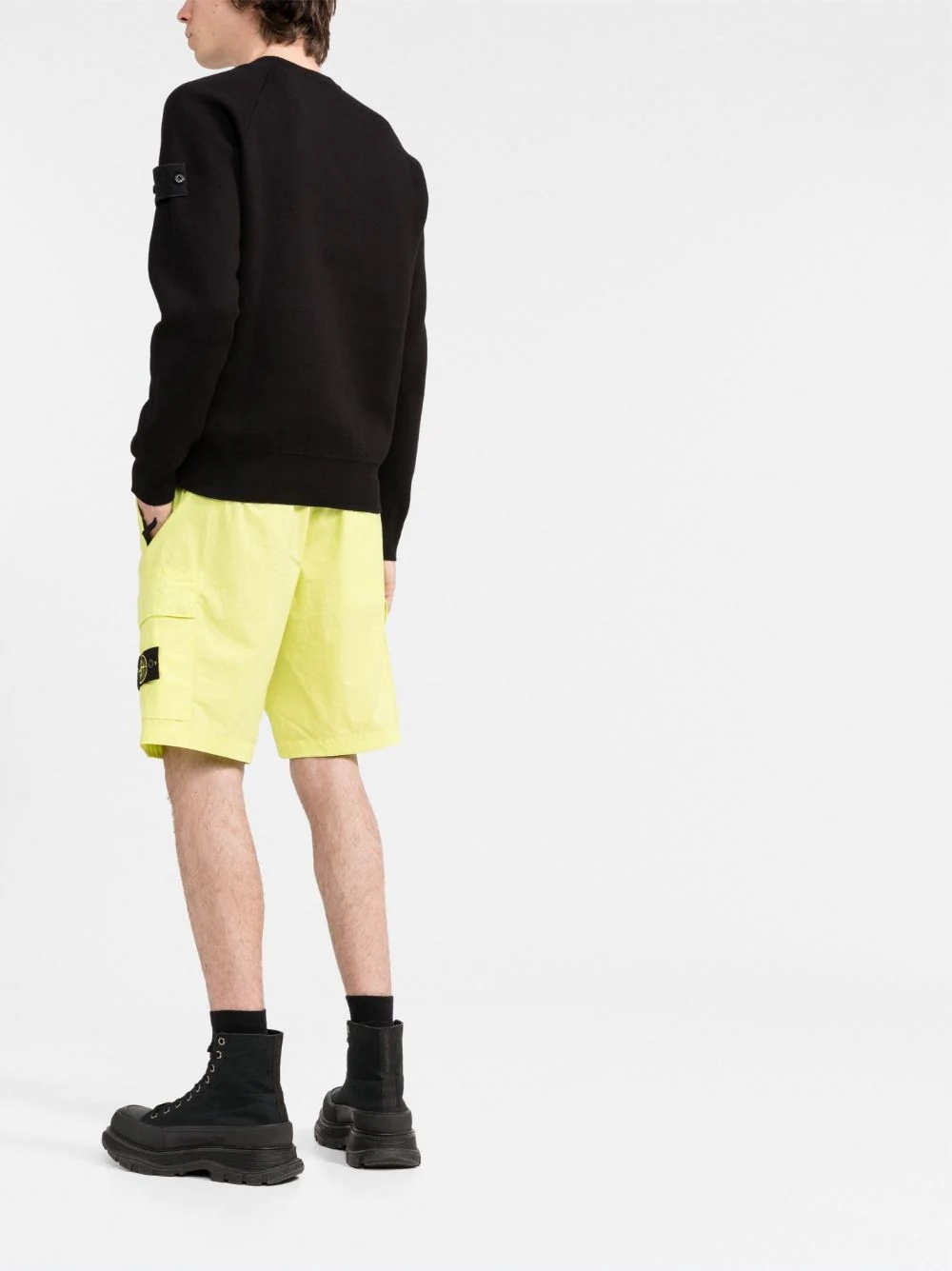 Compass logo-patch cargo shorts - 4