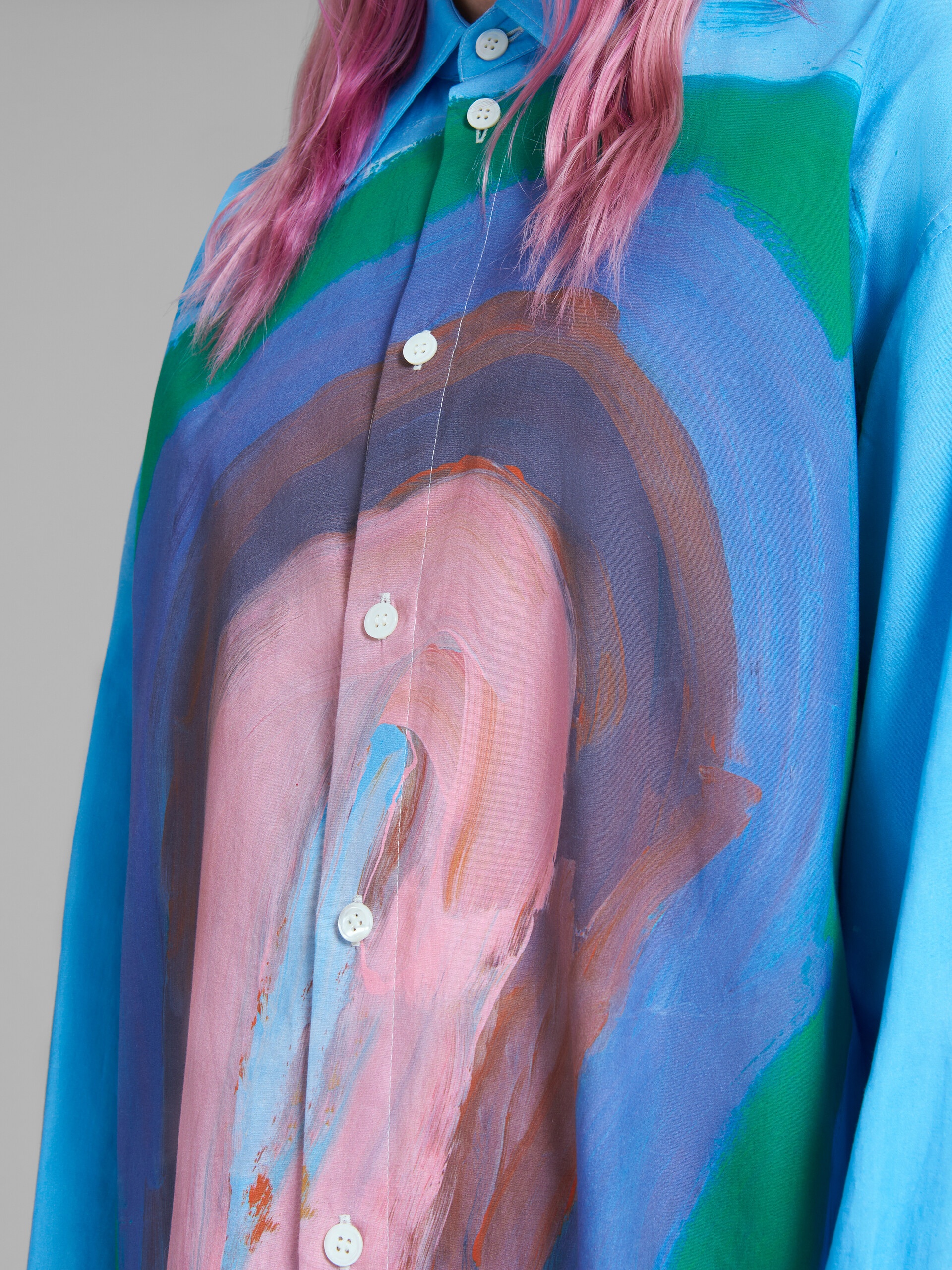 BLUE POPLIN SHIRT DRESS WITH RAINBOW PRINT - 5