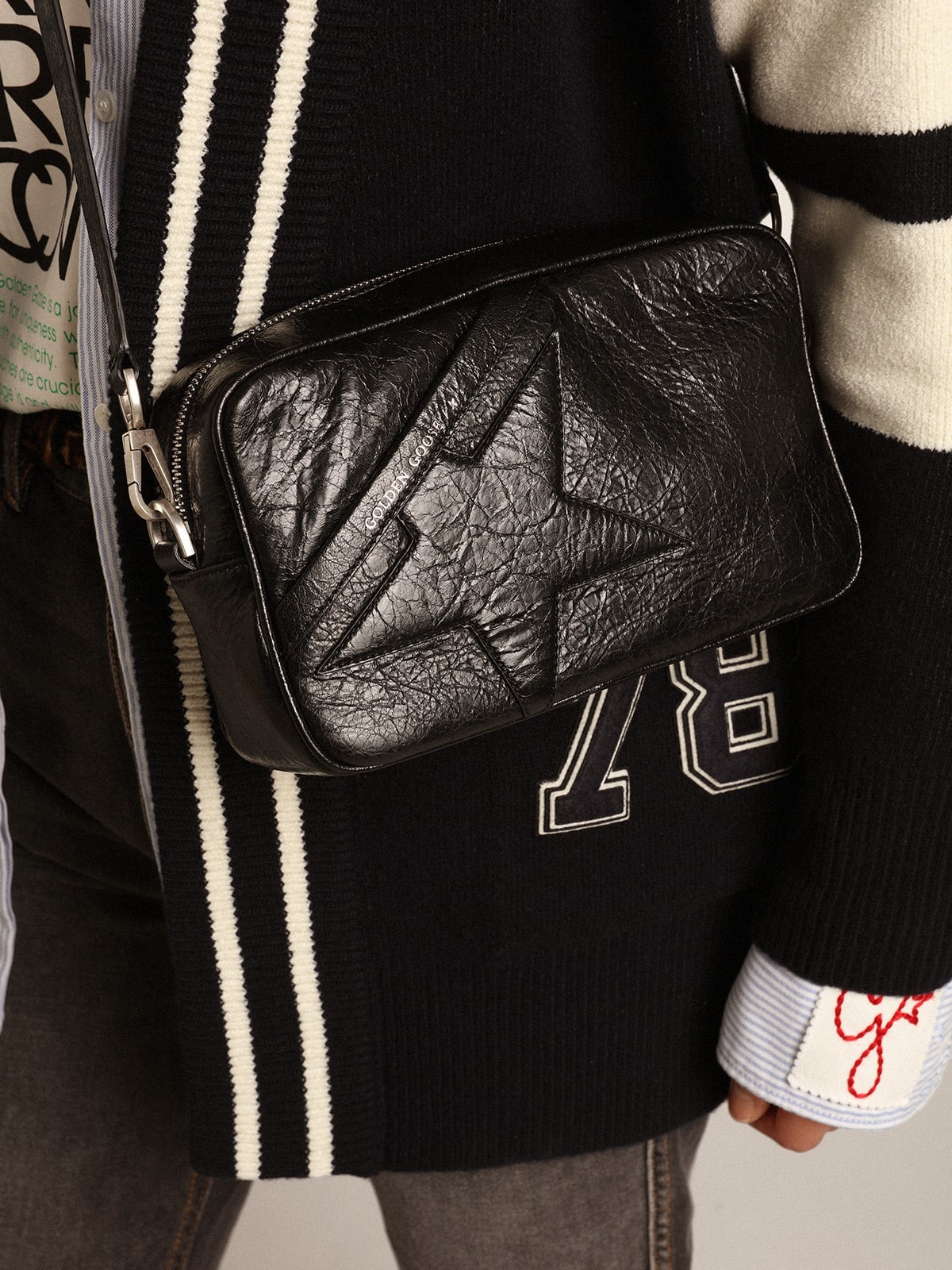 Women's Star Bag in glossy black leather with tone-on-tone star - 3