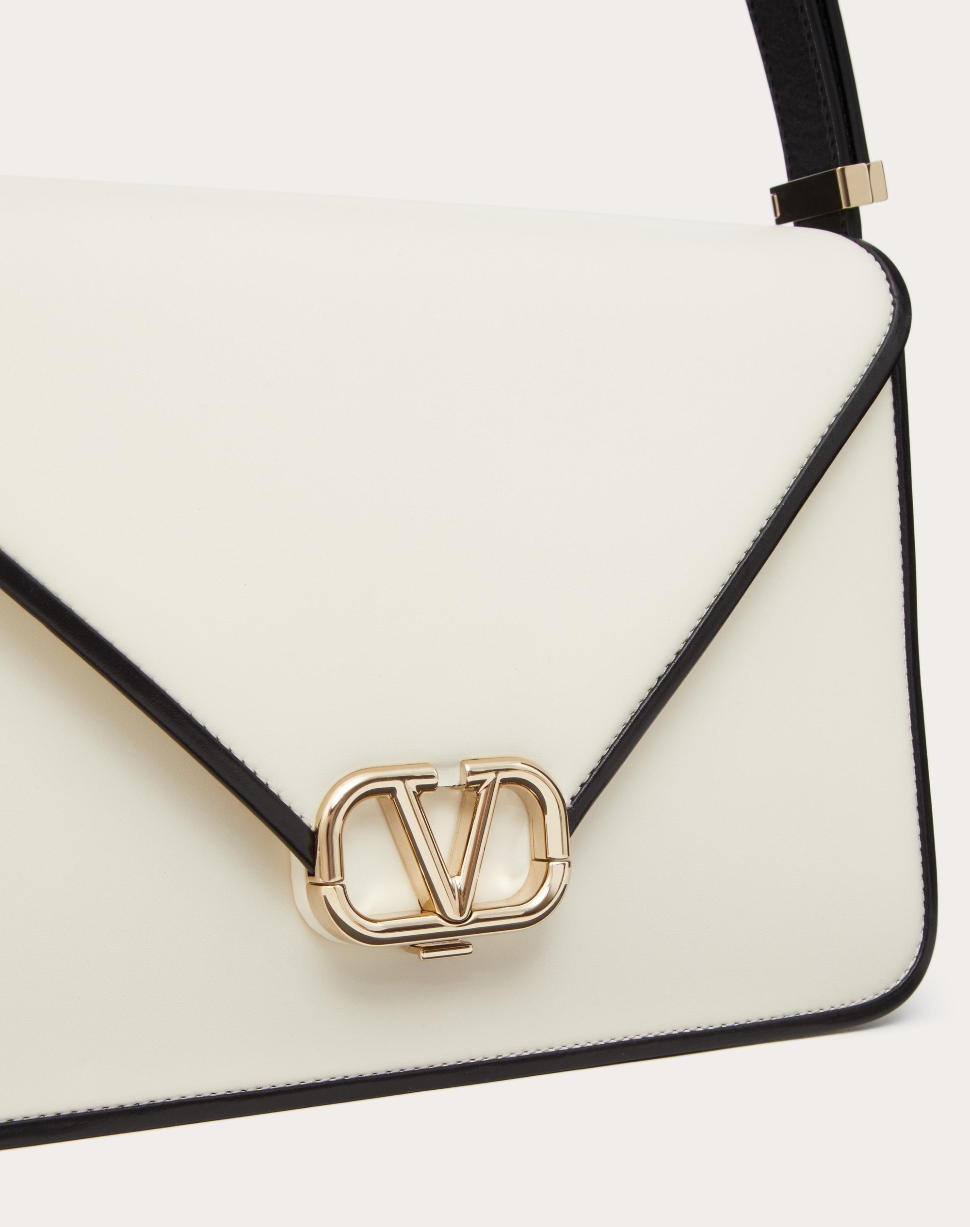 VALENTINO GARAVANI SHOULDER LETTER BAG IN TWO-TONE SMOOTH CALFSKIN - 8