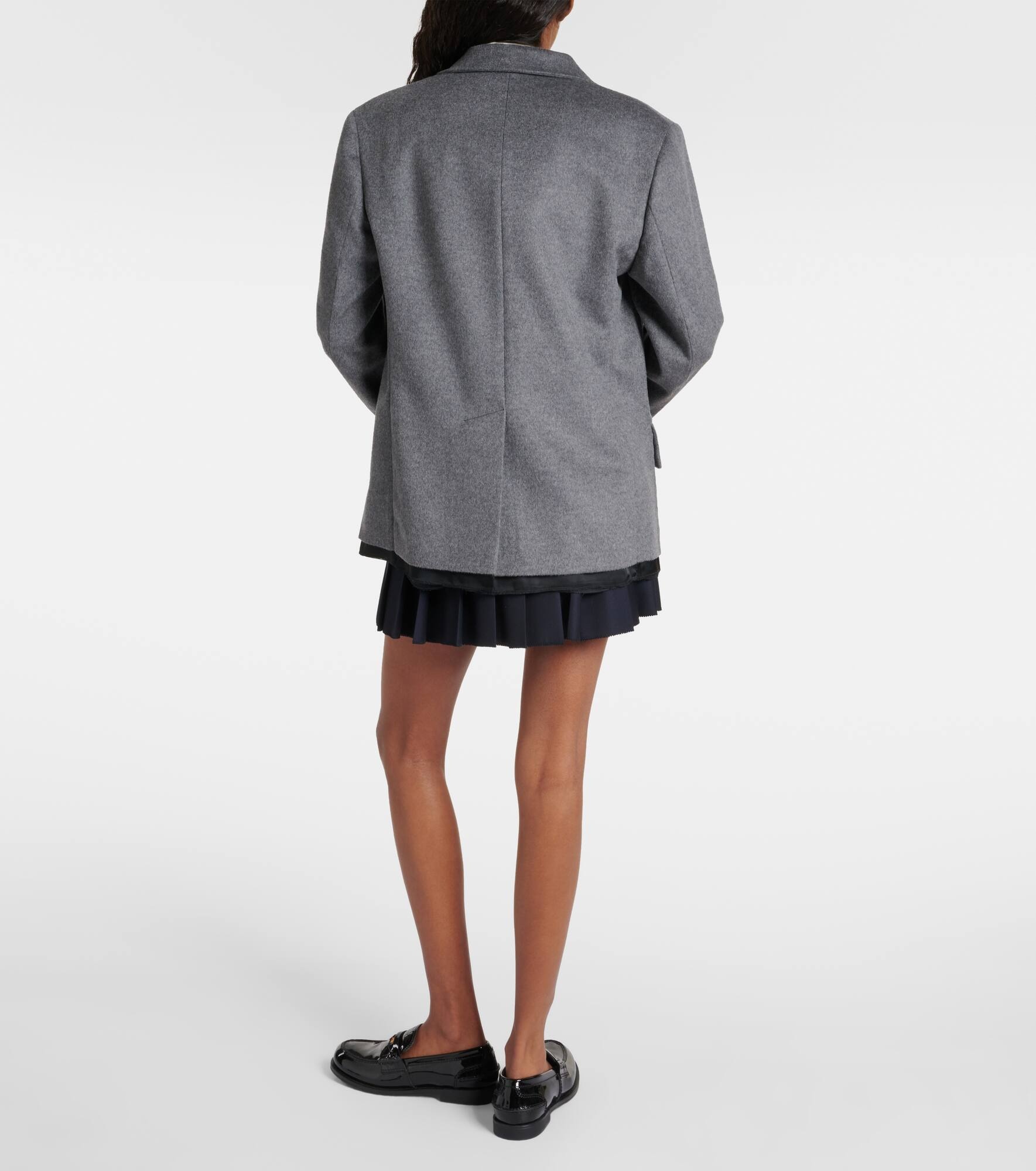 Double-breasted wool and cashmere blazer - 3