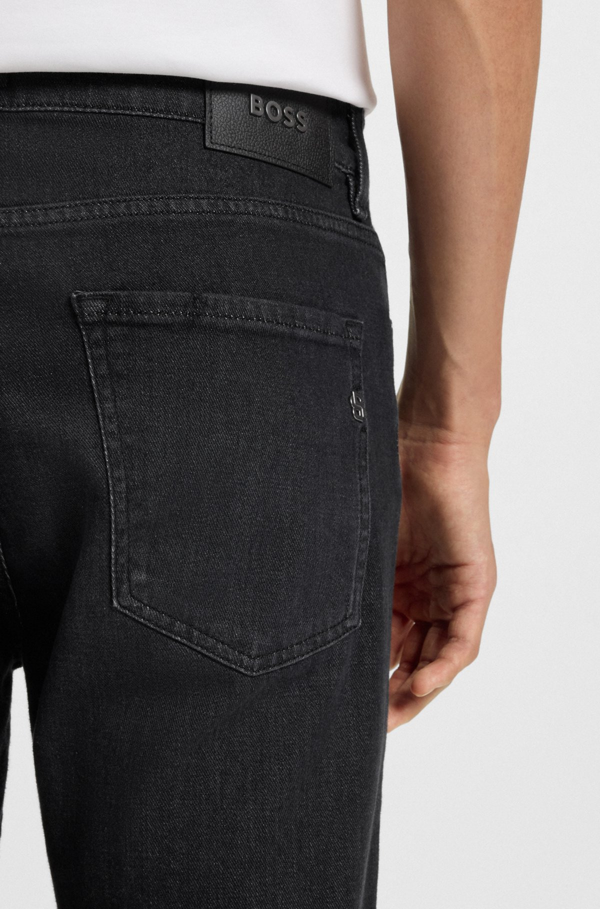 DELAWARE SLIM-FIT JEANS IN BLACK ITALIAN-MADE DENIM - 5