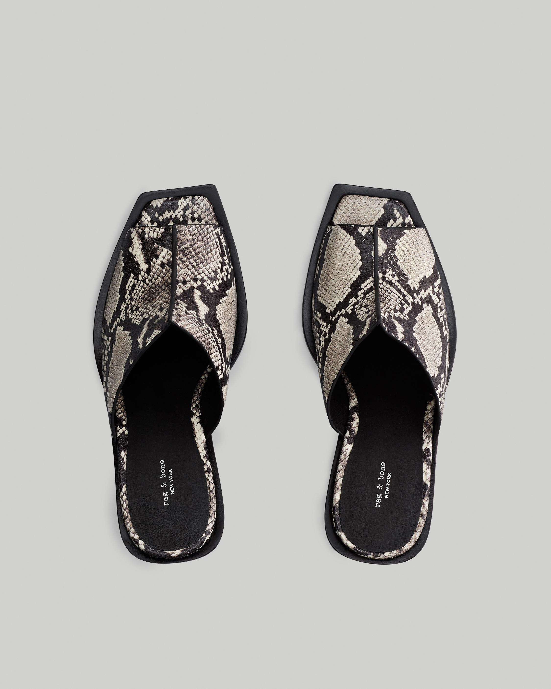 Santiago Wedge Sandal - Snake Print
Platform Sandal - 4