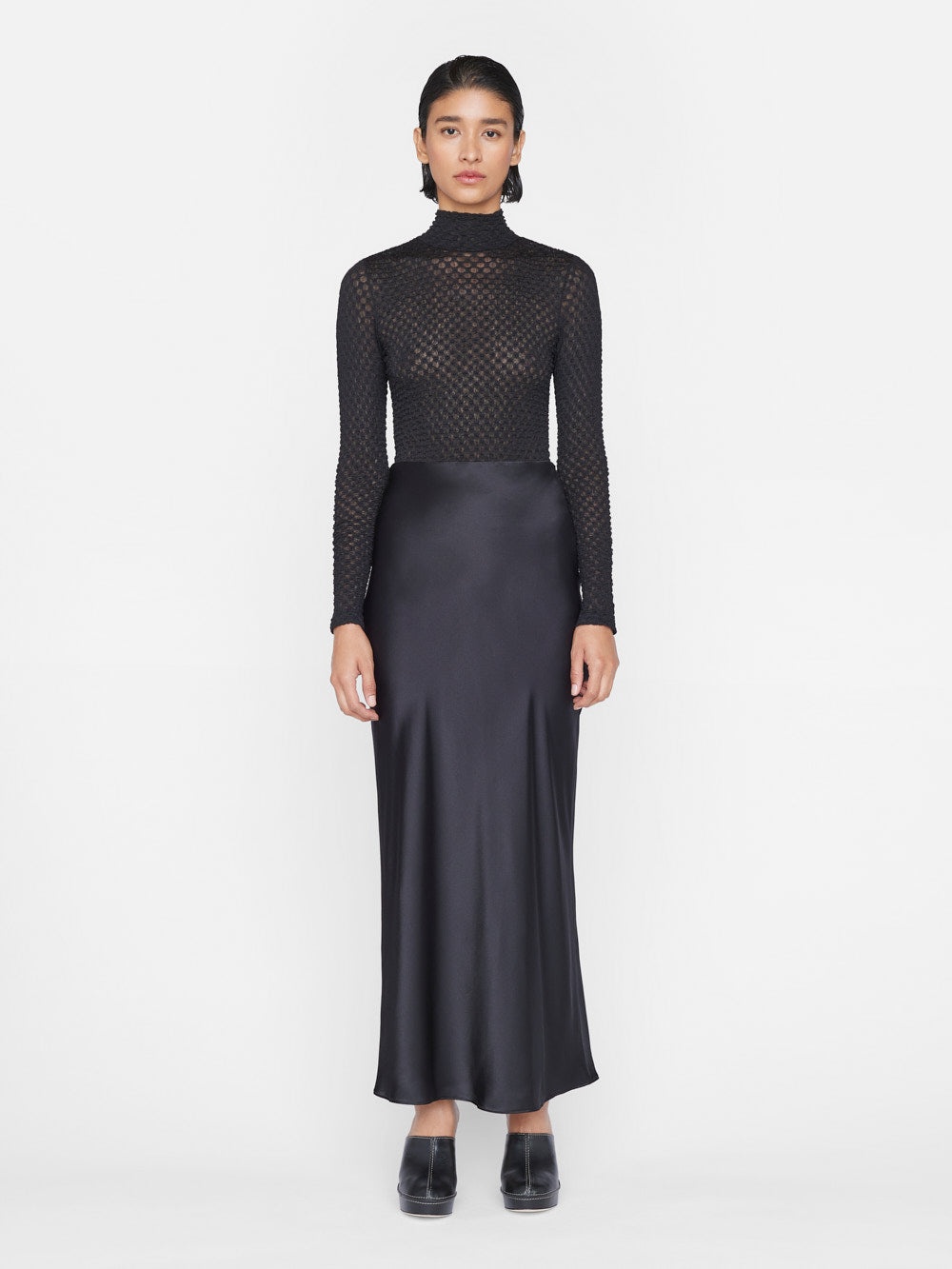 Column Maxi Skirt in Noir - 3