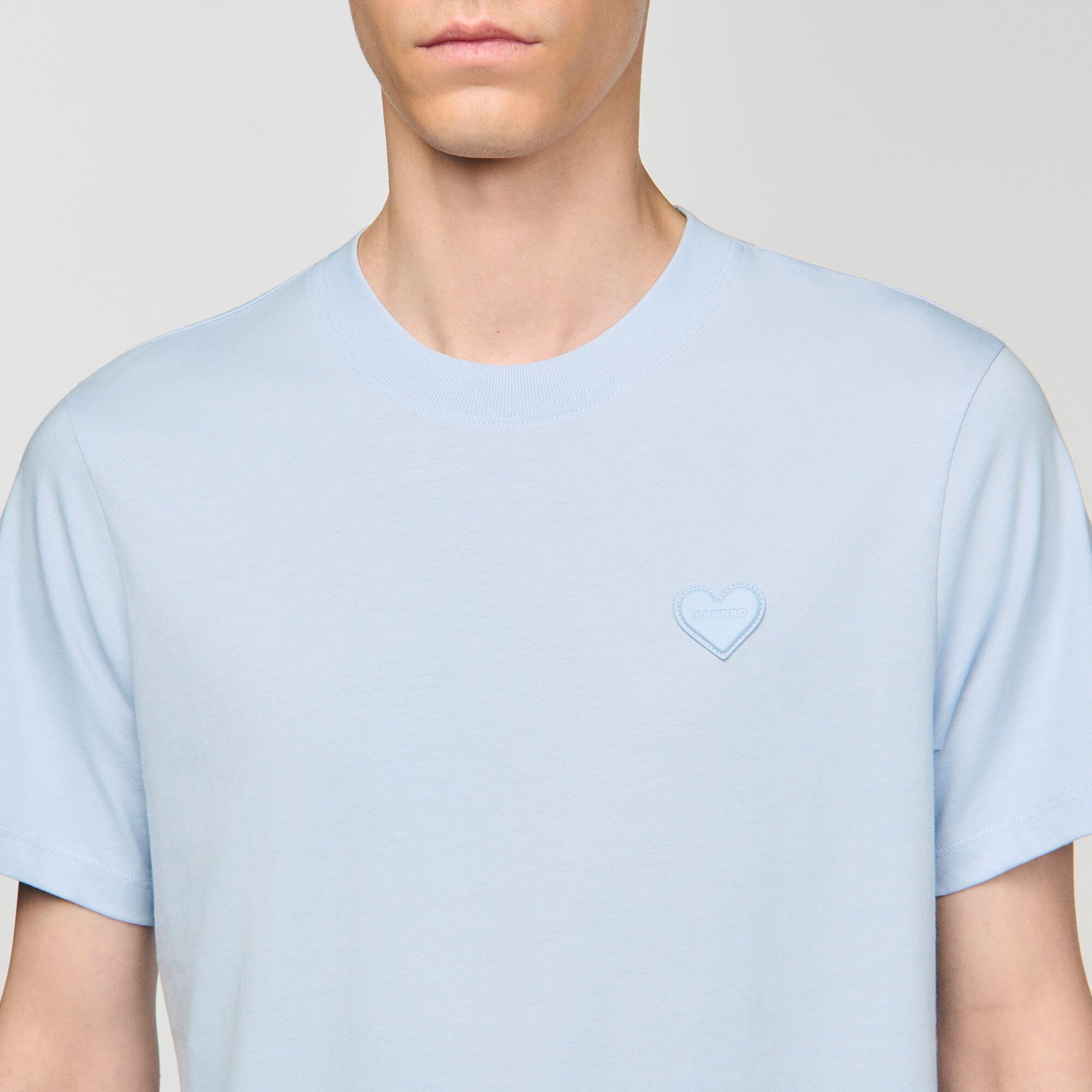 T-SHIRT WITH HEART PATCH - 3