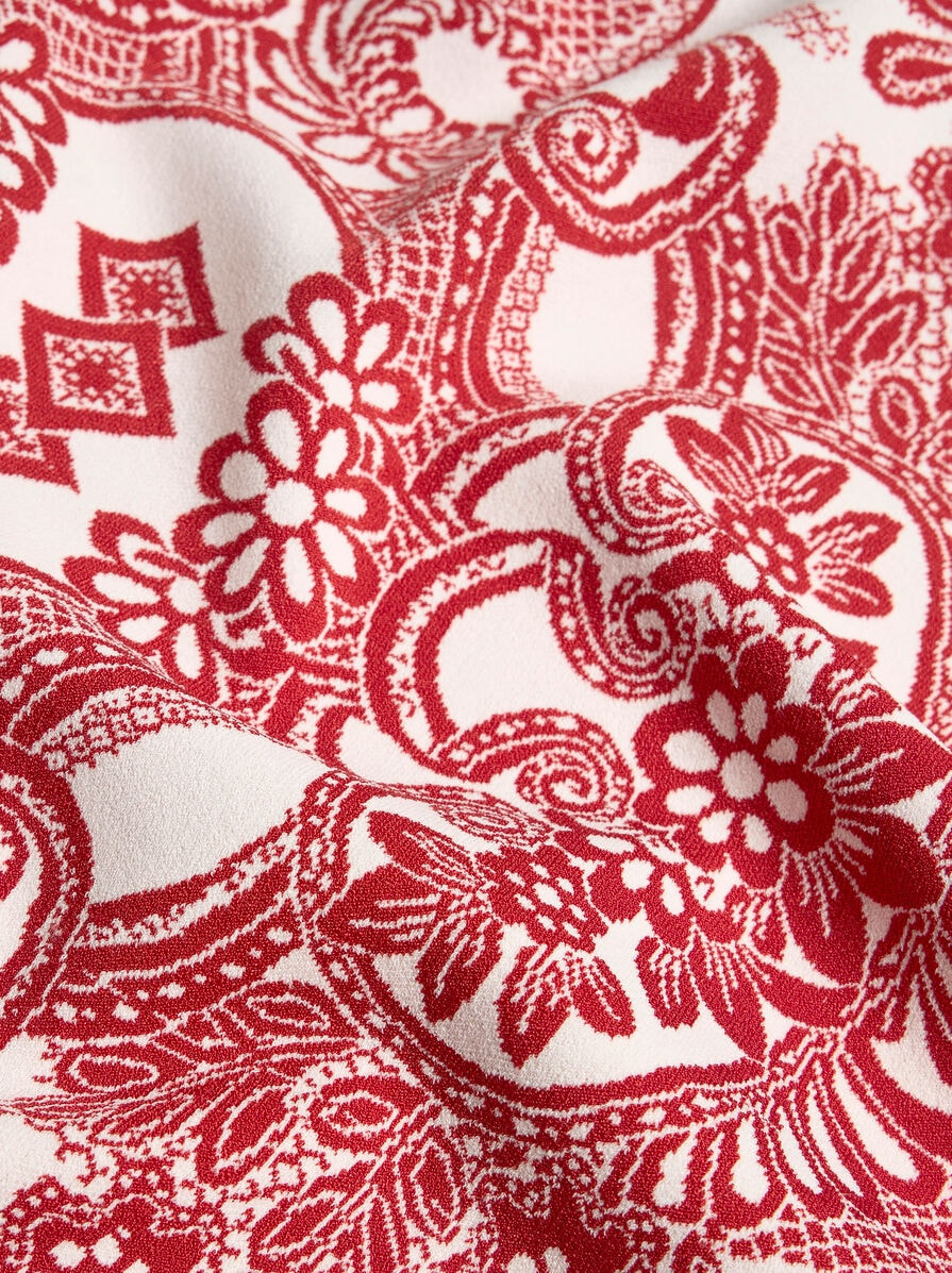 SLEEVELESS DRESS WITH LACE MOTIF - 7