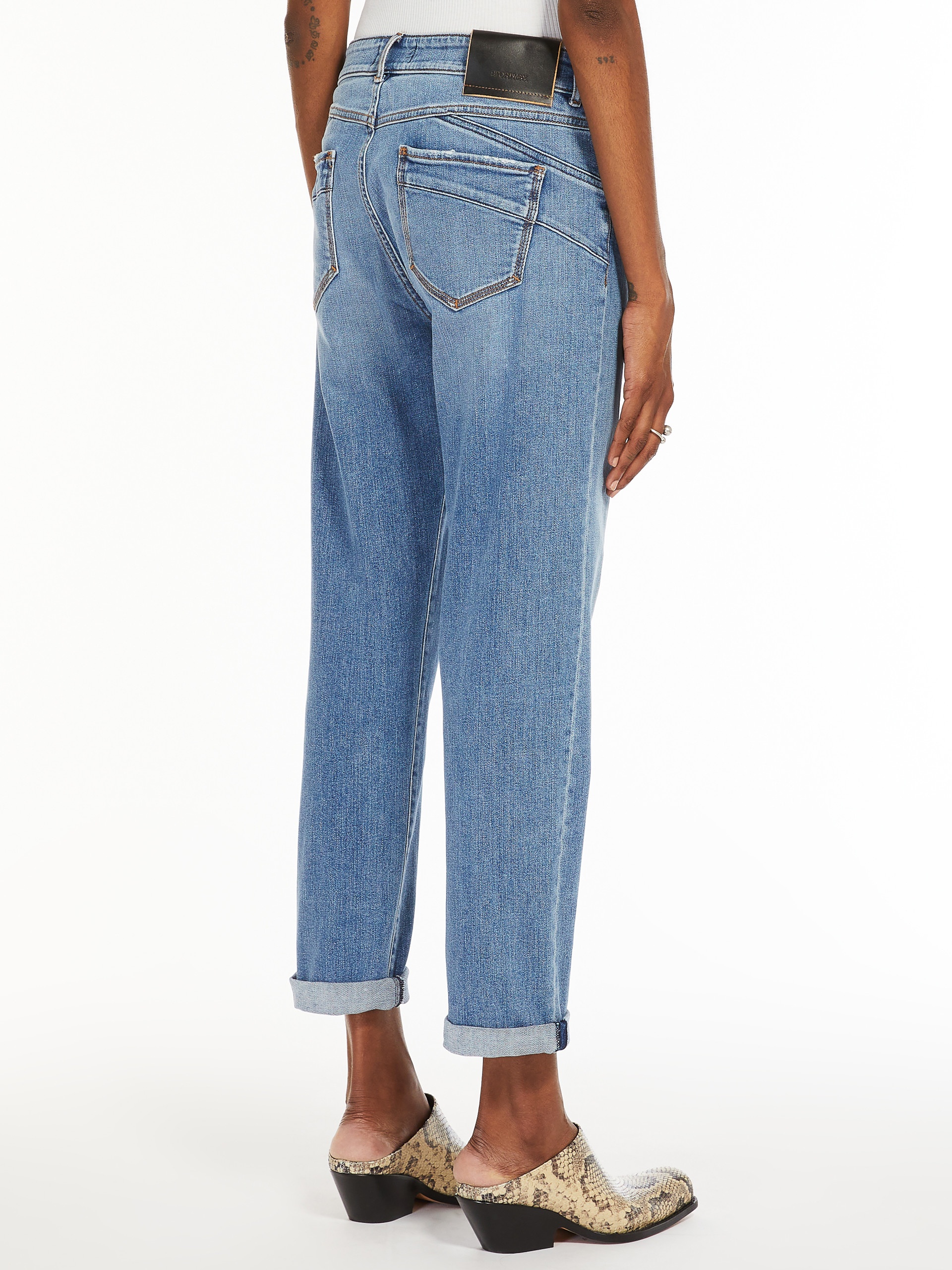 NAVATA Perfect-fit boyfriend-cut jeans - 4
