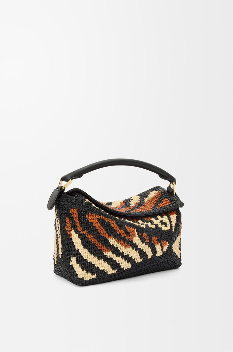Small Puzzle Edge bag in raffia and calfskin 4