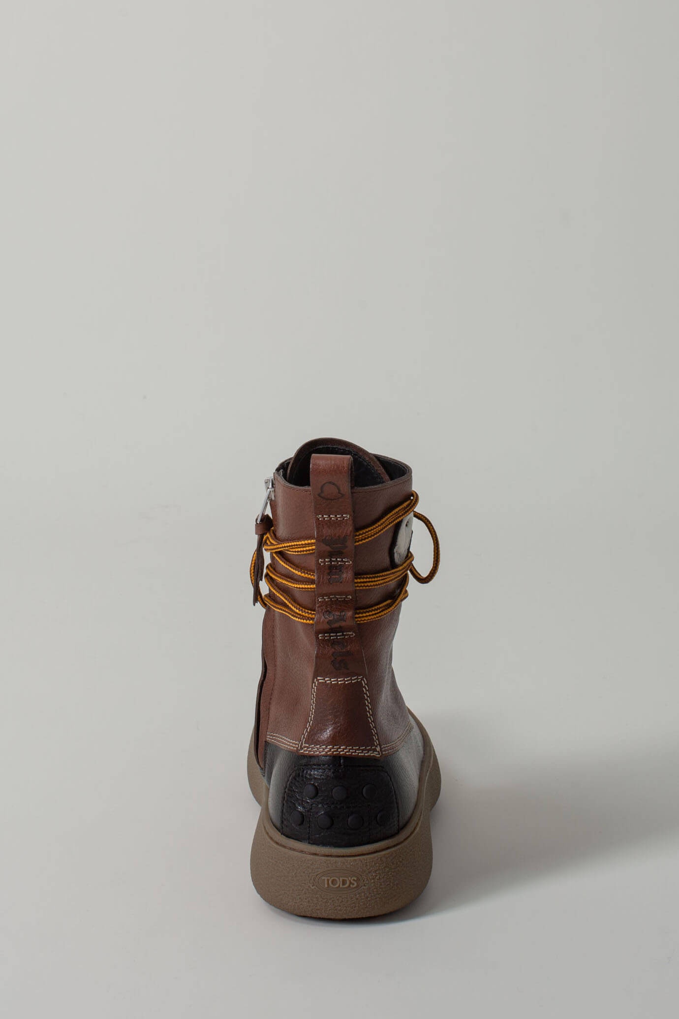 TOD'S Winter Gommino Ankle Boots - 4