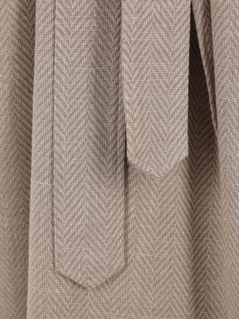 herringbone-pattern coat 3
