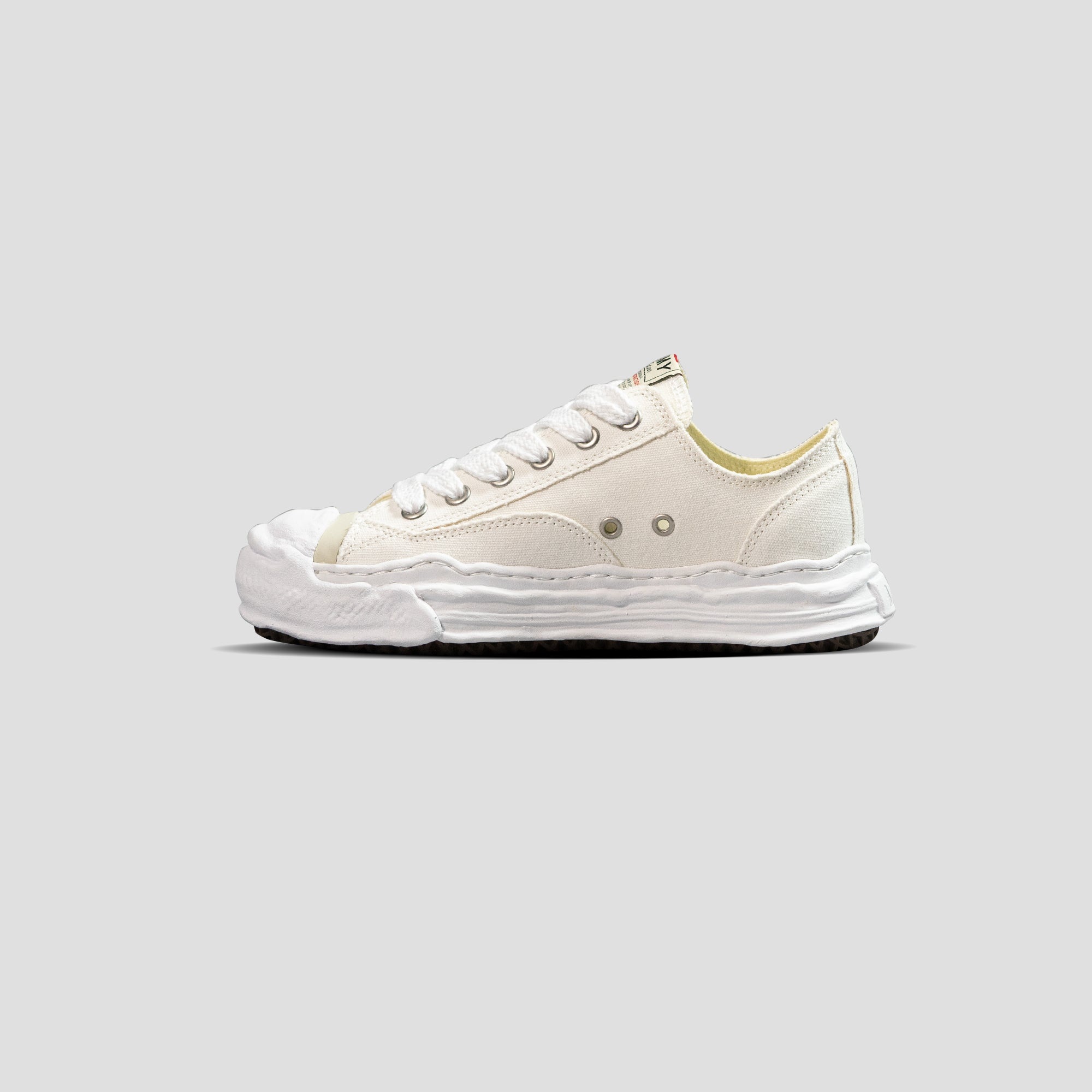 HANK OG SOLE CANVAS LOW TOP SNEAKERS - 5