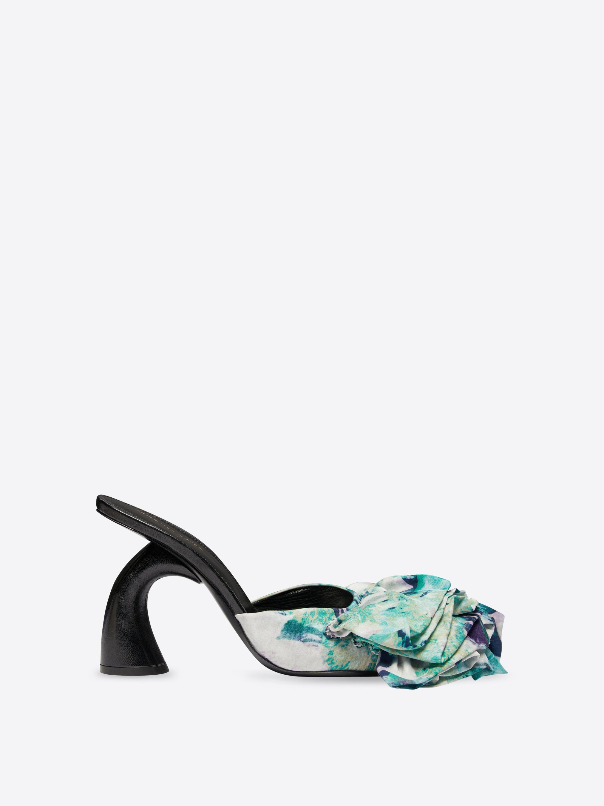 RUFFLED MULES - 2