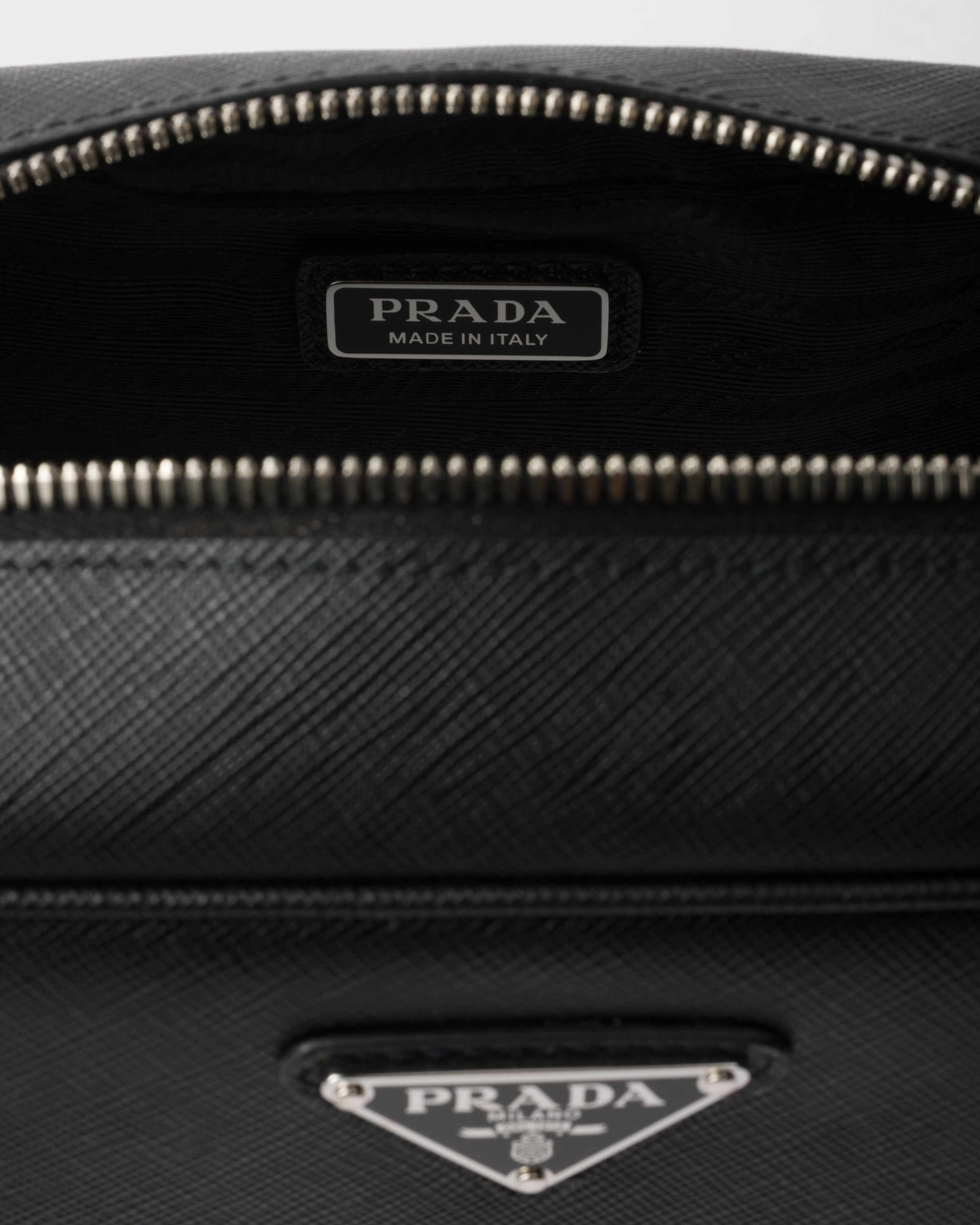 Saffiano pouch - 4