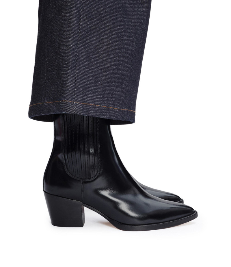 A.P.C. Debbie Santiago boots outlook