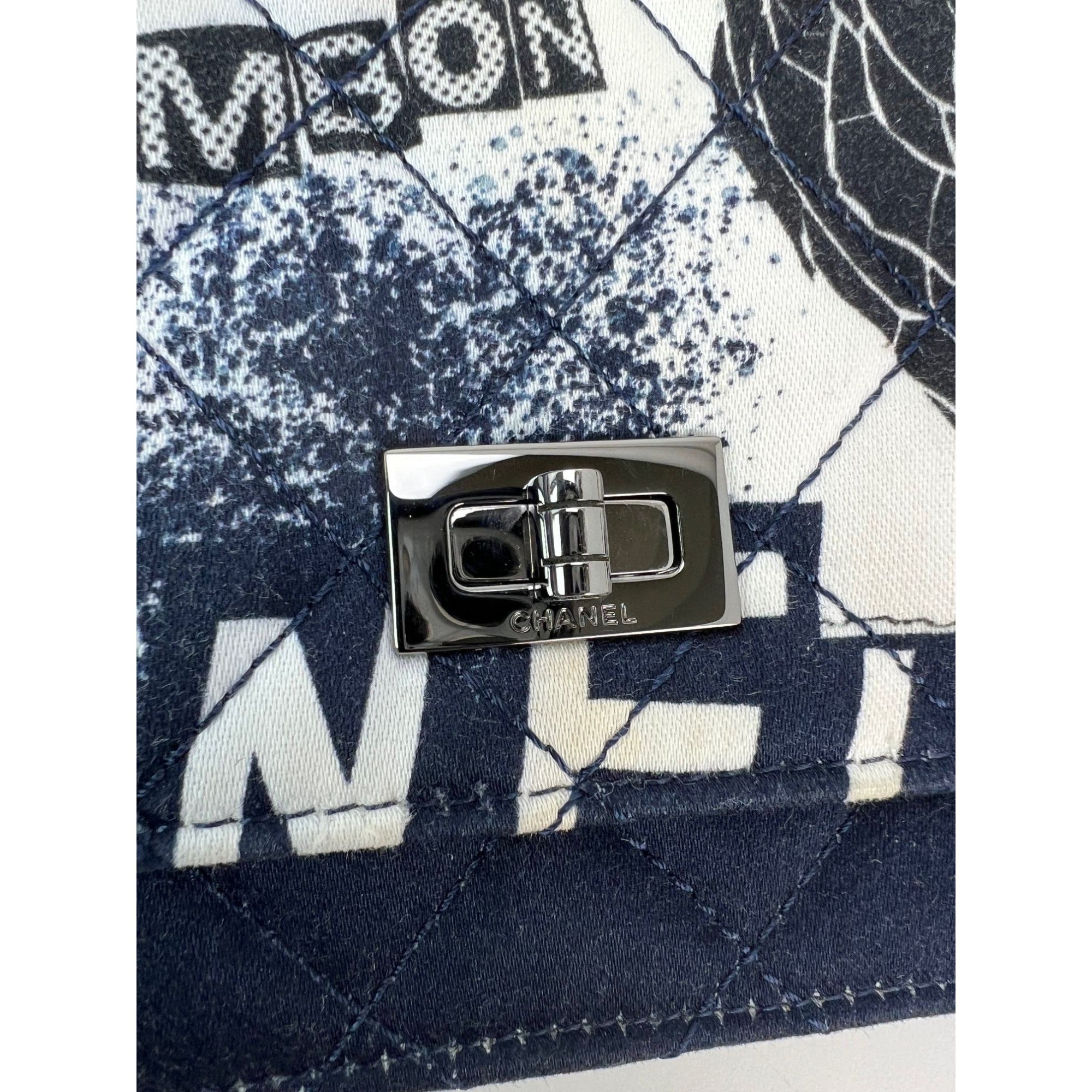 Chanel Reissue 2.55 Quilted Printed Canvas Limited Edition Wallet on a Chain Clutch RARE - 15
