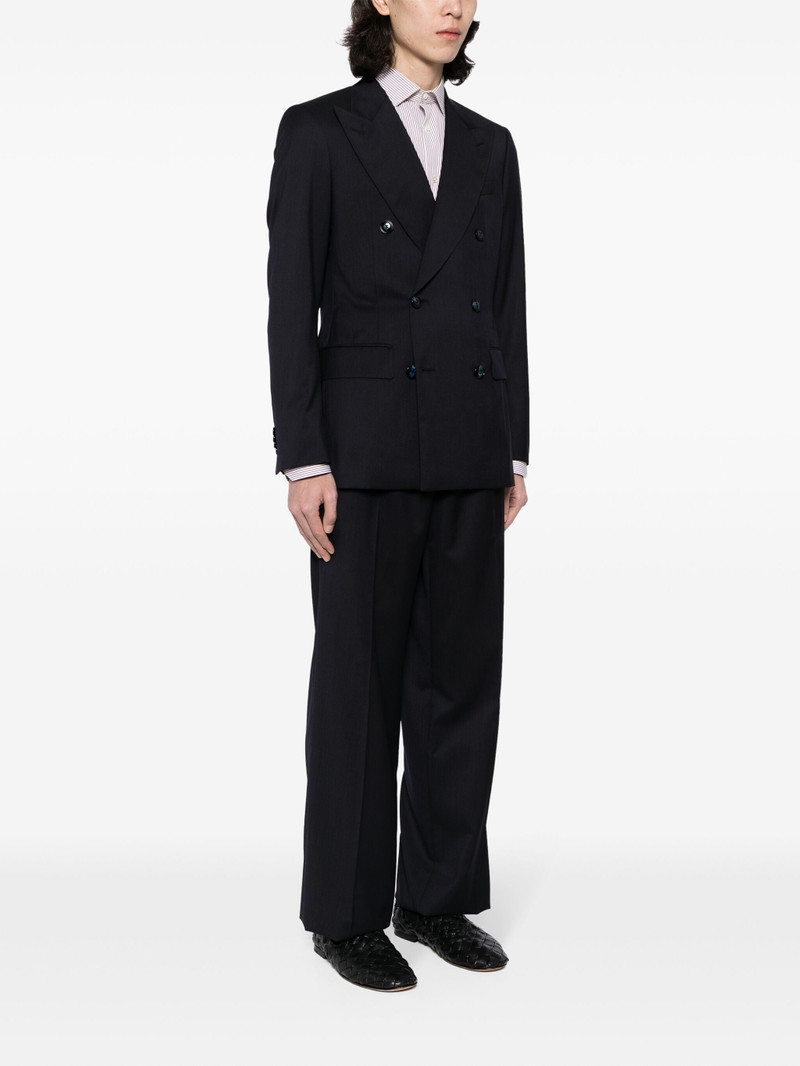 PEAK-LAPEL DOUBLE-BREASTED SUIT 3