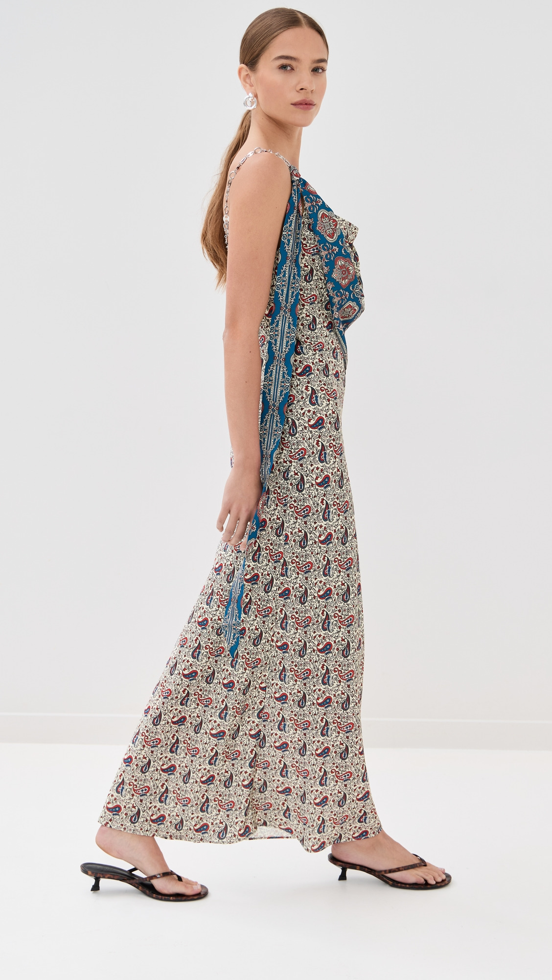 Robe Dress - 4