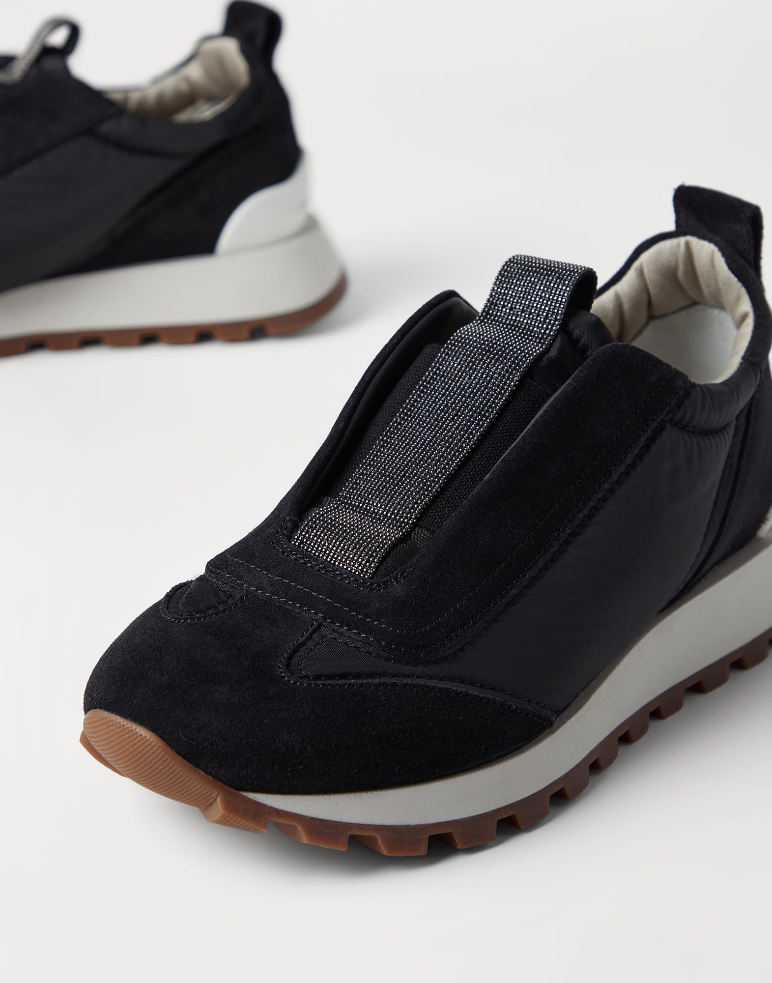 Suede and techno fabric runners with precious detail - 3