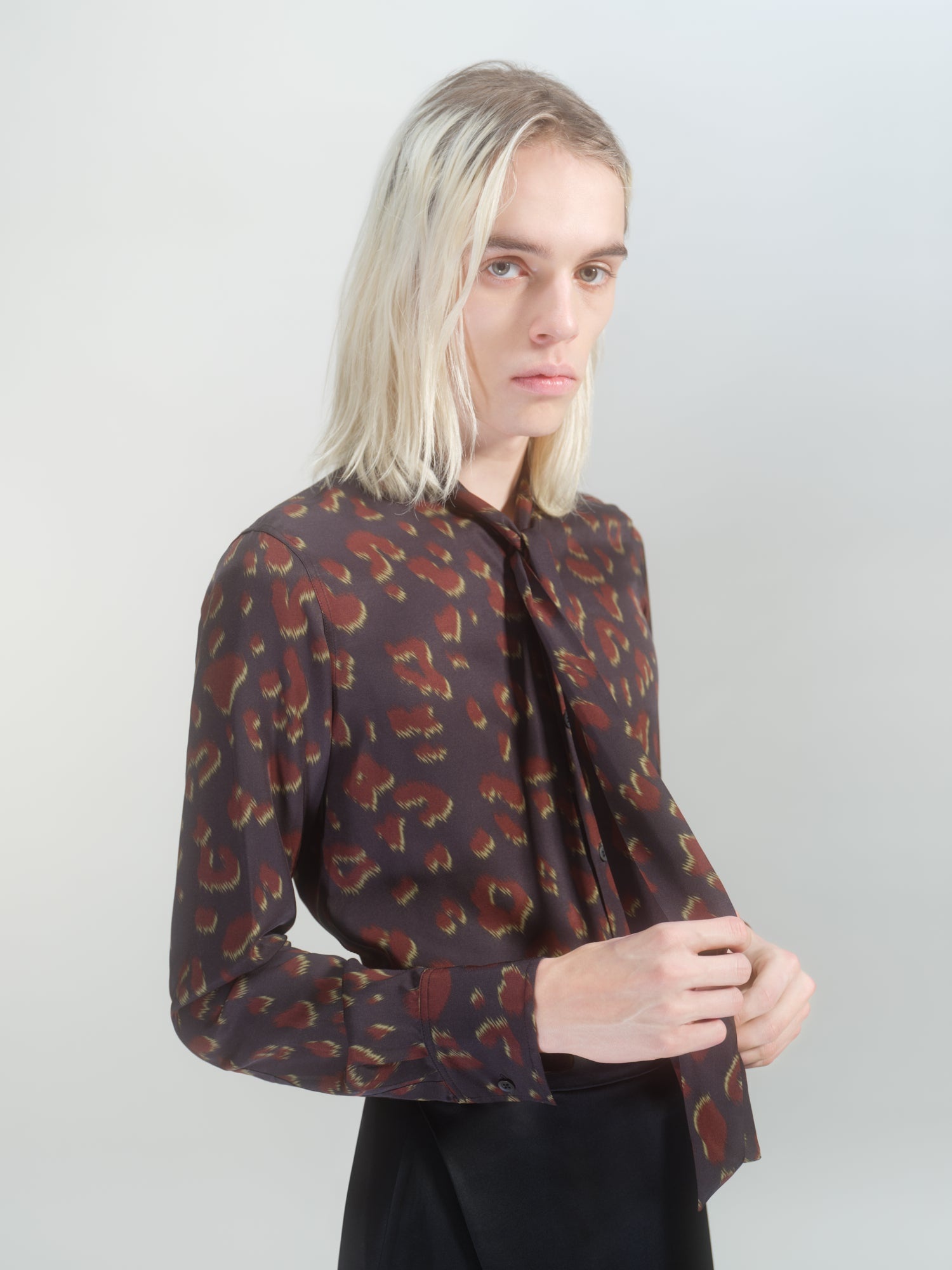 BOW COLLAR SHIRT - 6