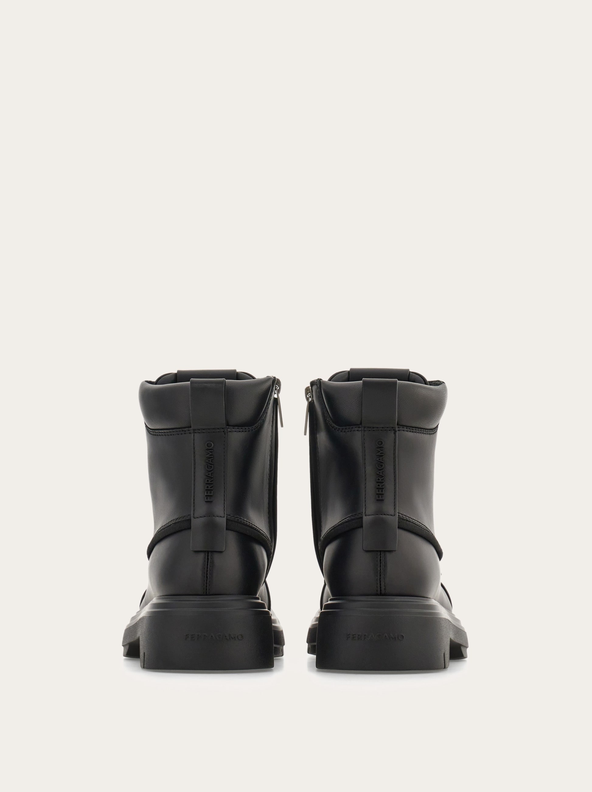 Combat boot with maxi-tongue - 3