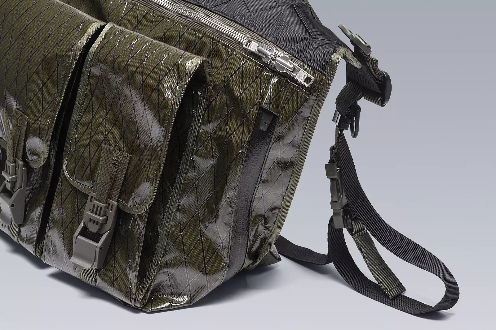 3A-1-MULTI Interops Einsatztasche Olive/Black - 18