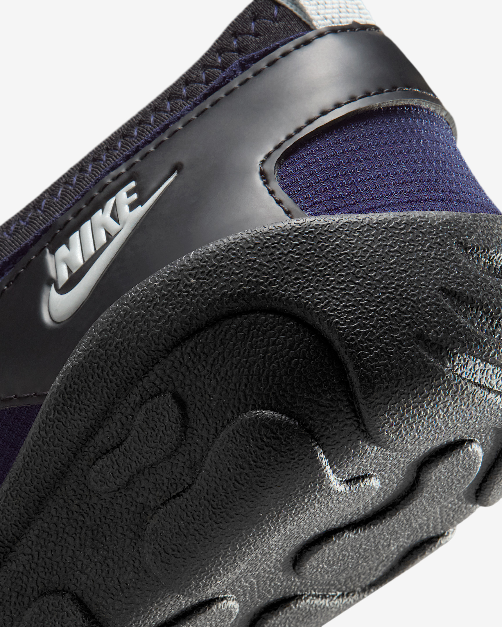 Nike Aqua Turf Men's Shoes - 8