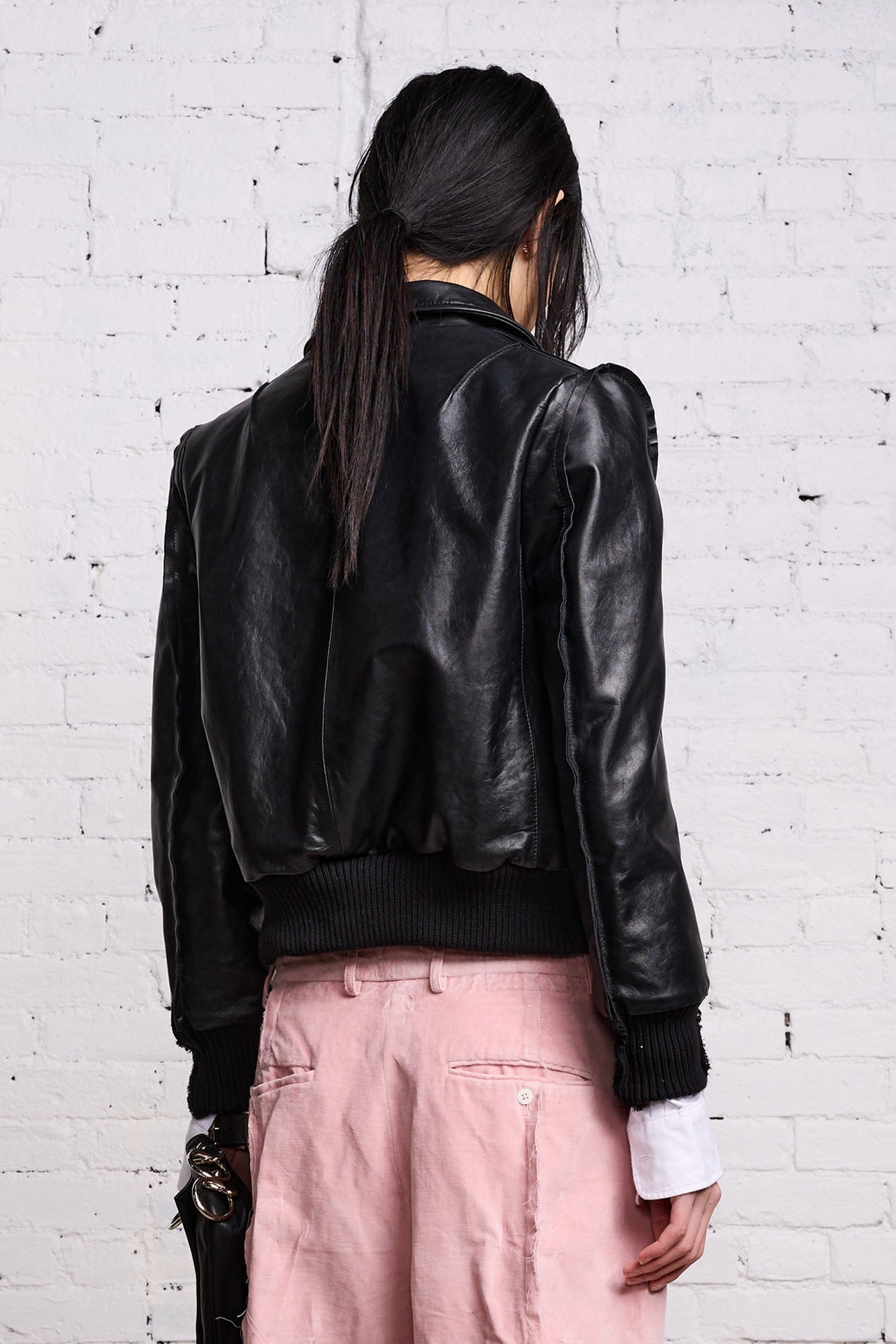 FLAT SLEEVE BOMBER - BLACK - 6