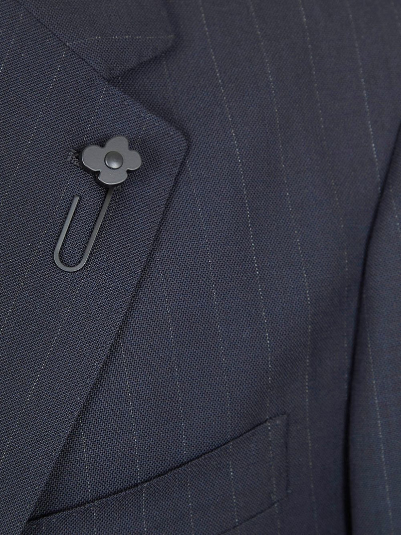 pinstriped single-breasted suit 3