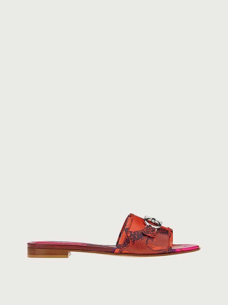 GANCINI SLIDE - 1