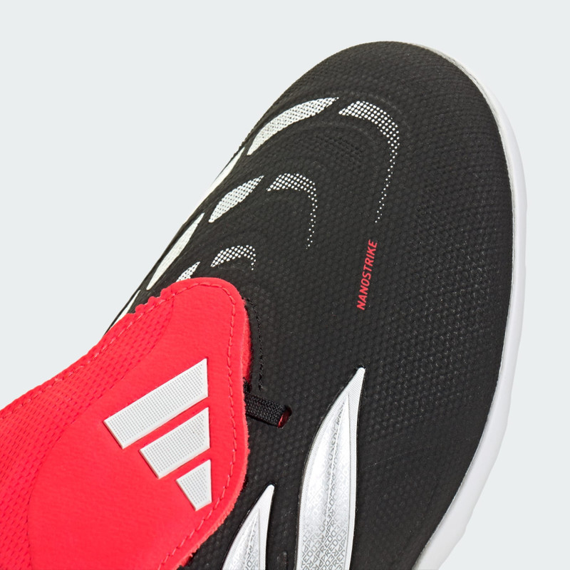 PREDATOR LEAGUE Fold-Over Tongue Turf Soccer Shoes 9