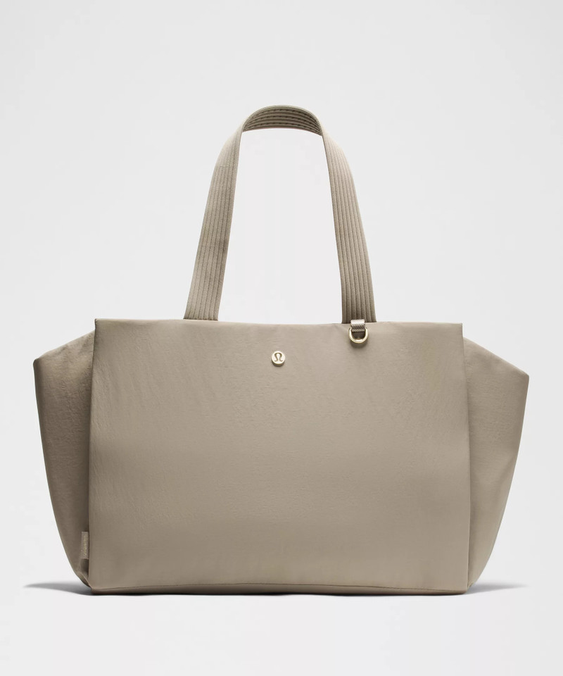 Triple Compartment Tote Bag 18L 1