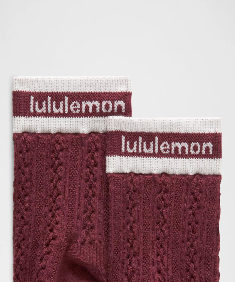 lululemon Unisex Cable-Knit Quarter Socks outlook