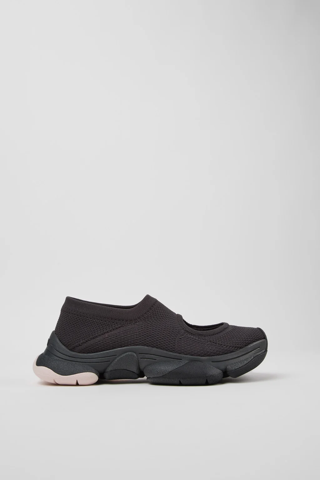 Camper x ISSEY MIYAKE - Karst Finch Black Recycled PET Engineered Materials Sneakers for Women. - 1